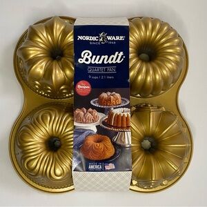 NEW Nordic Ware 9 Cup Bundt Quartet Pan